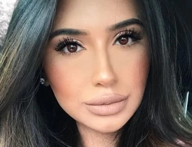 Μουσουλμάνα φοιτήτρια συμμετέχει στα καλλιστεία - Όχι με μπικίνι, αλλά φορώντας στολή κατάδυσης